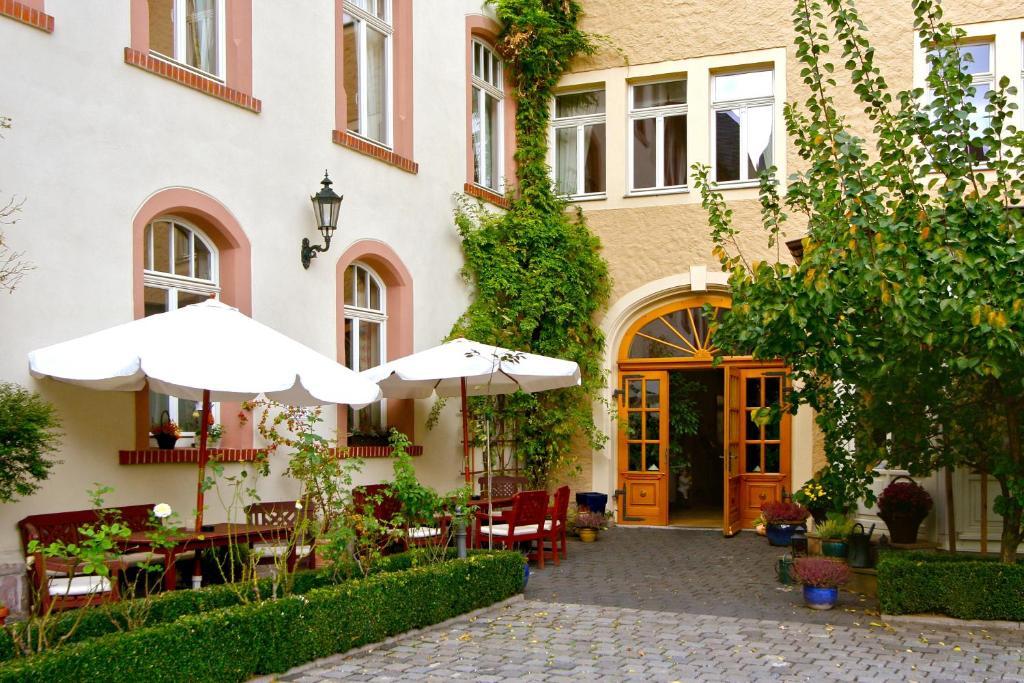 Hotel Graf Von Mansfeld Lutherstadt Eisleben Esterno foto