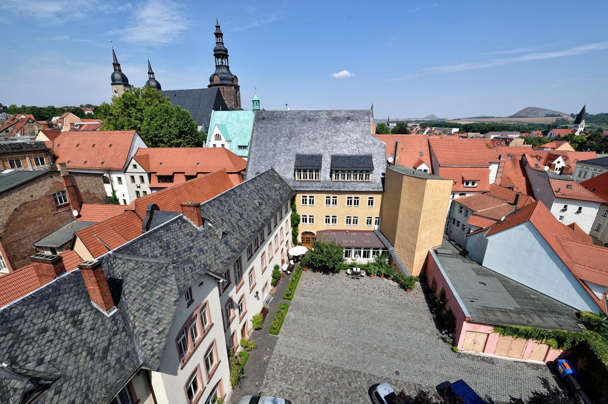 Hotel Graf Von Mansfeld Lutherstadt Eisleben Esterno foto