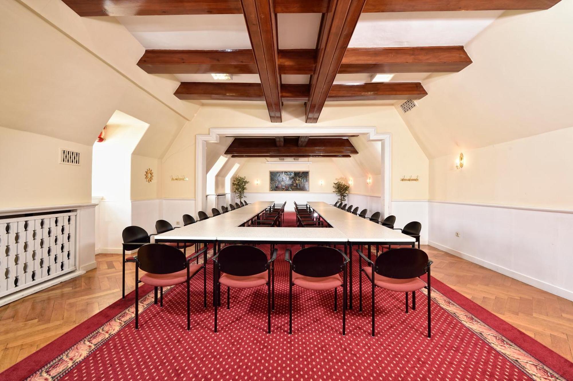 Hotel Graf Von Mansfeld Lutherstadt Eisleben Esterno foto