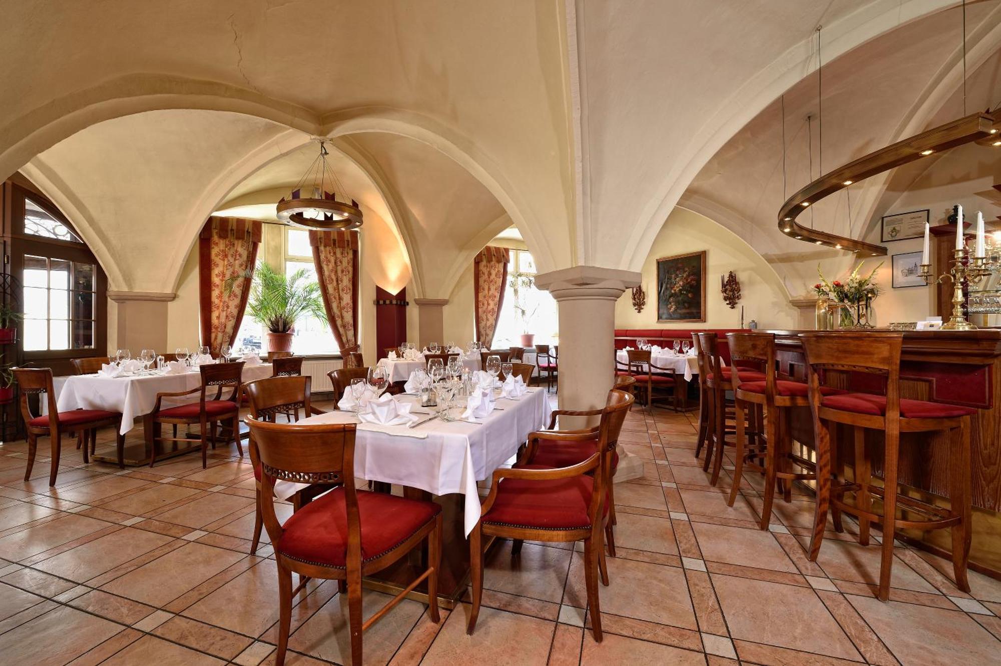 Hotel Graf Von Mansfeld Lutherstadt Eisleben Esterno foto