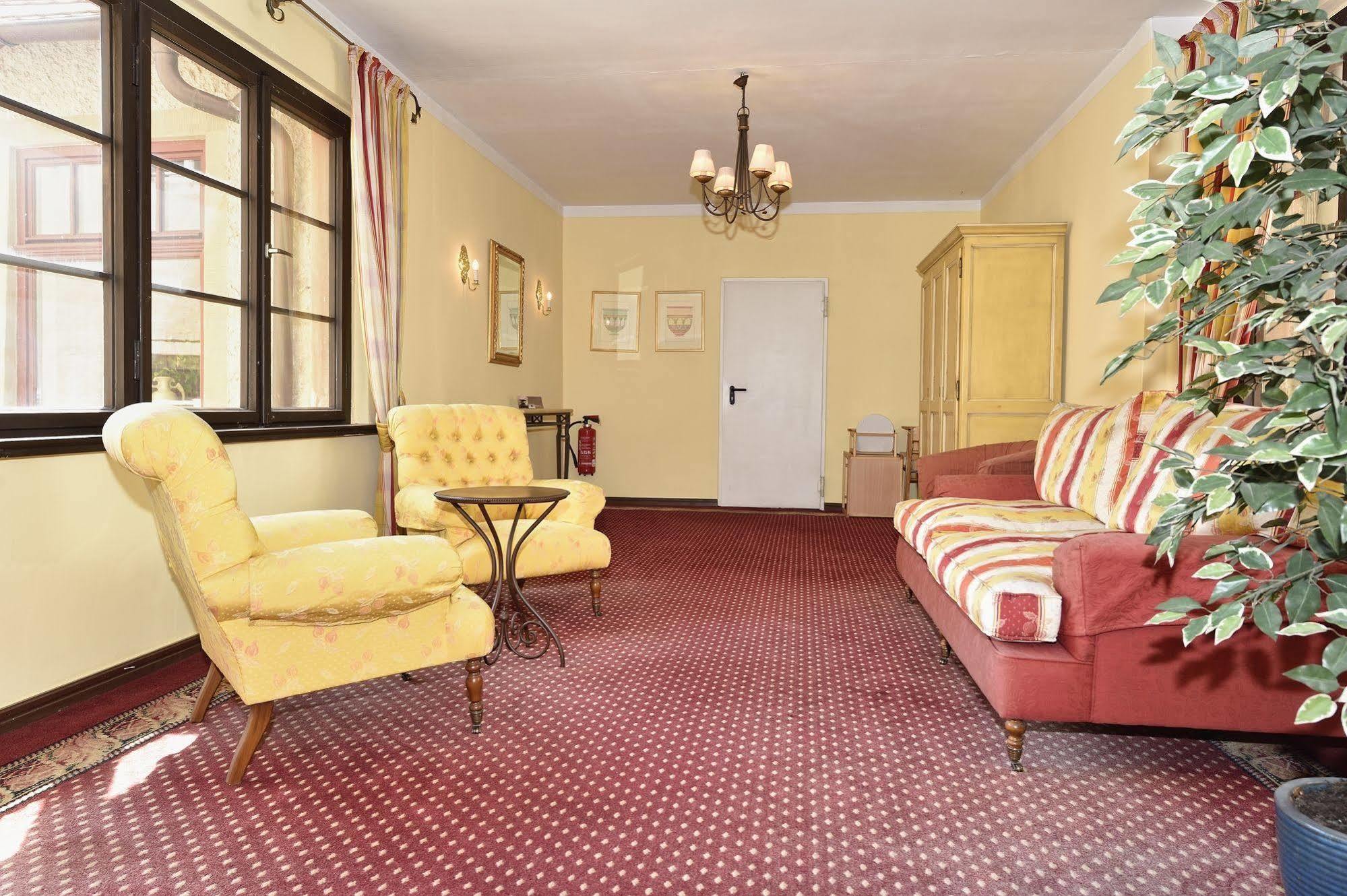 Hotel Graf Von Mansfeld Lutherstadt Eisleben Esterno foto